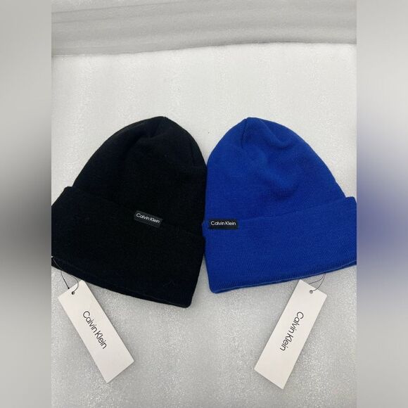 Calvin Klein beanie hat - Picture 5 of 5